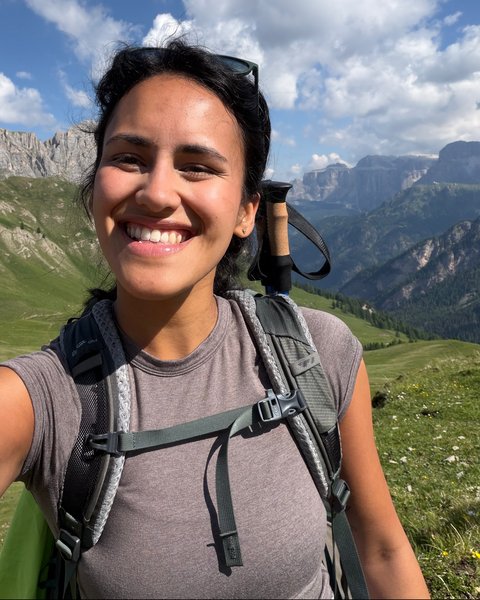 inika jain, hiking in the dolomites